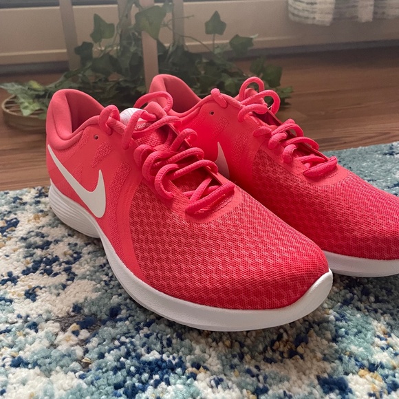 Nike Shoes - Hot Pink Nike Revolution 4 Sneakers